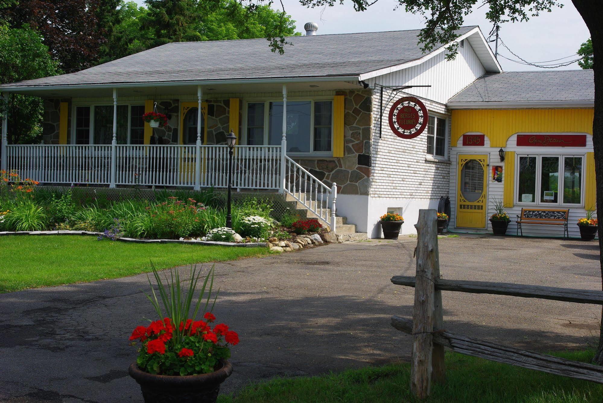 Atelier Galerie Anne Drouin Peinture & Pension Sainte-Julie 외부 사진